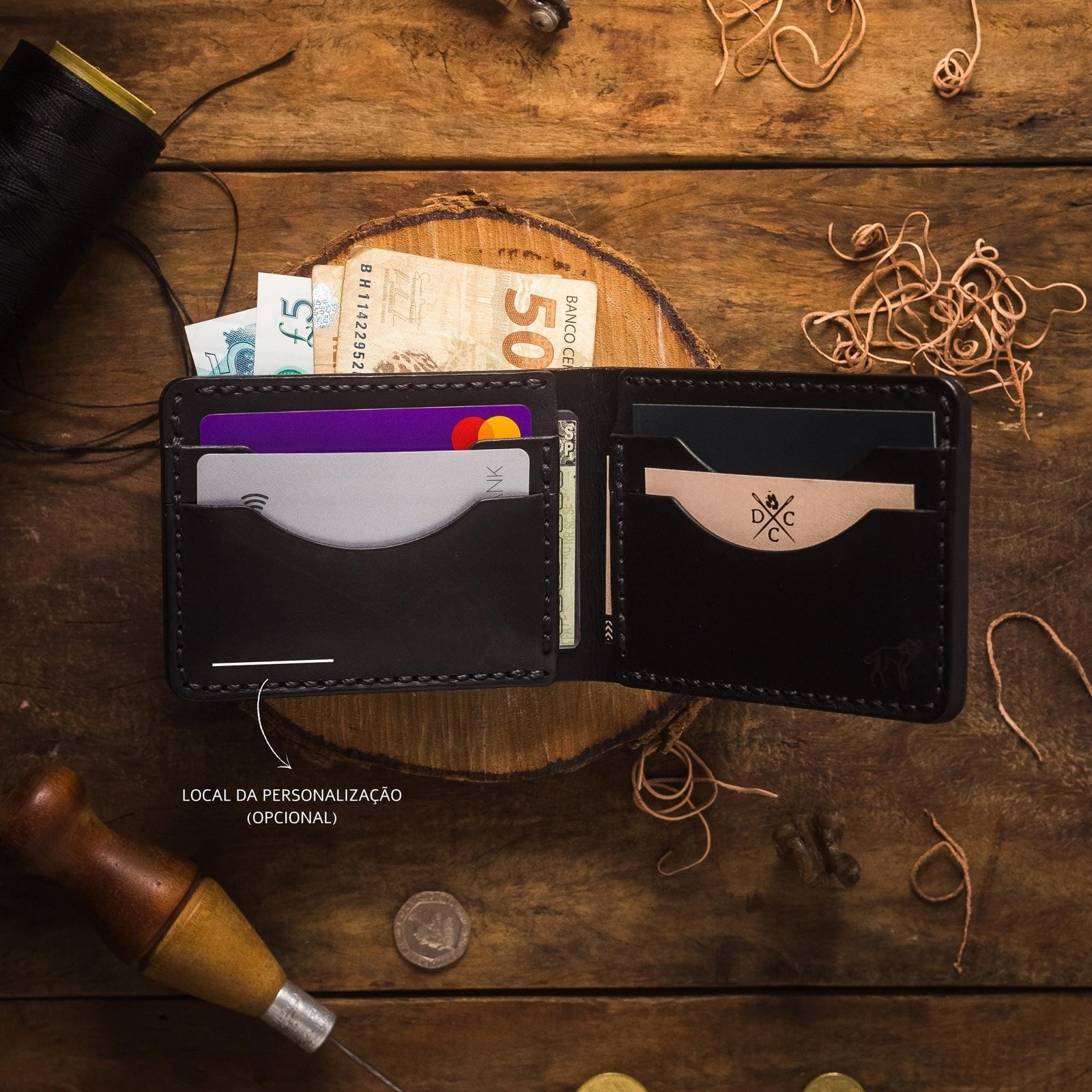 Carteira de Couro Bifold No.7 Preta - Imagem 4