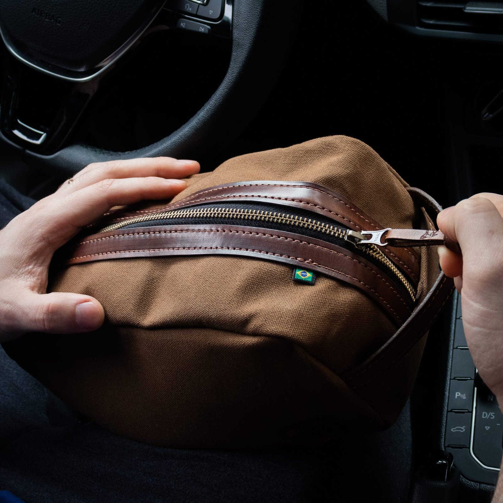 Necessaire Lona Encerada e Couro Marrom - Imagem 3