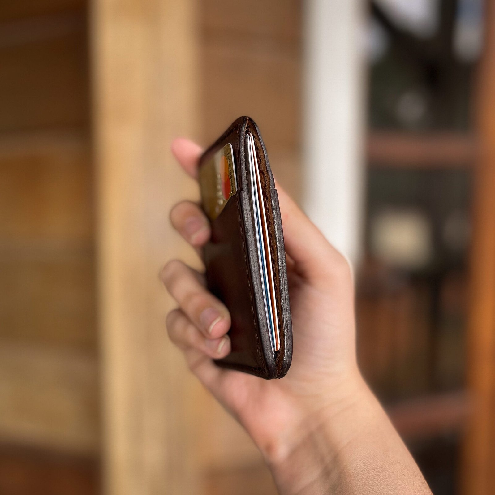 Carteira de Couro Vertical No.3 Marrom - Imagem 6