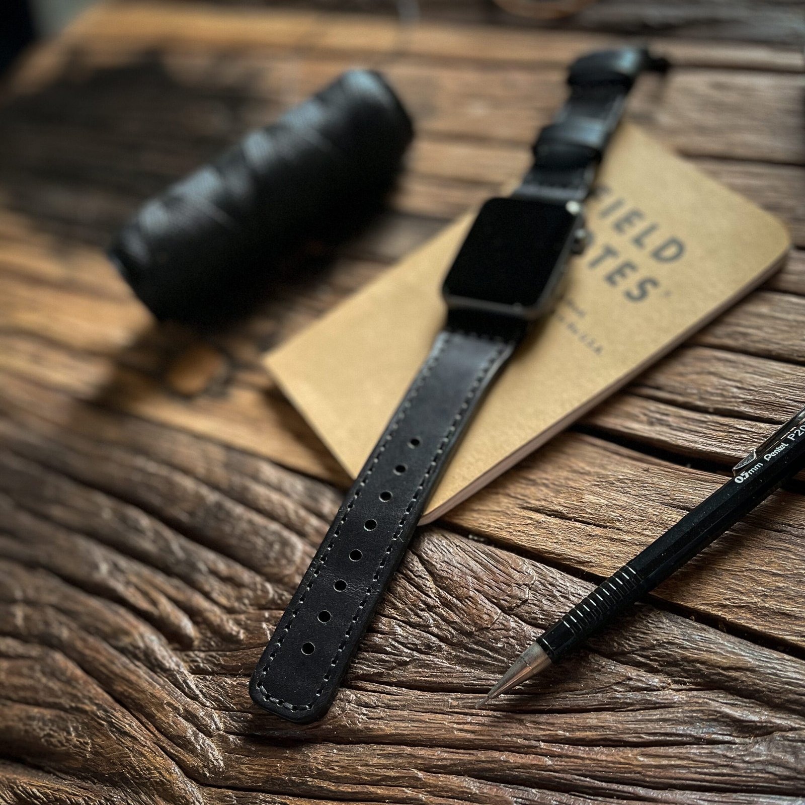 Pulseira de Couro Apple Watch Costurada Preta - Imagem 5