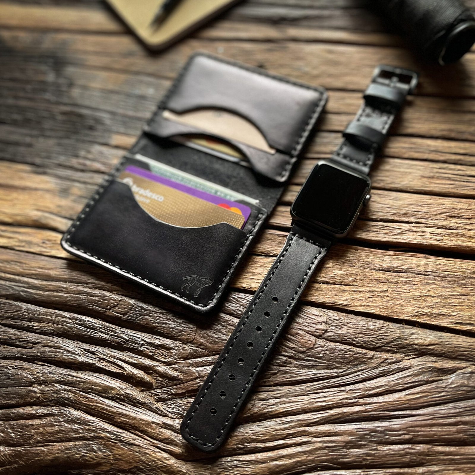 Pulseira de Couro Apple Watch Costurada Preta - Imagem 6