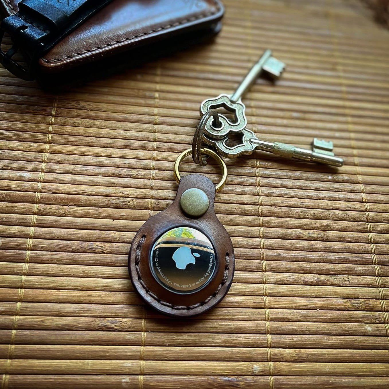 Chaveiro de Couro AIRTAG Marrom - Imagem 3