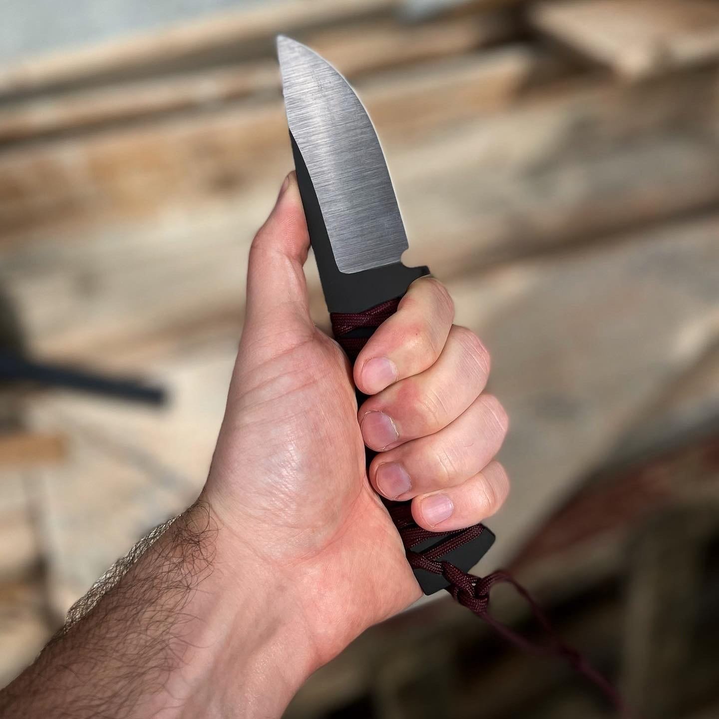 Faca Bushcraft DANTE Capelli & Navarre - Imagem 3