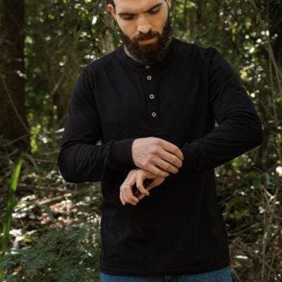 Camisa Colt Henley Manga Longa Preta