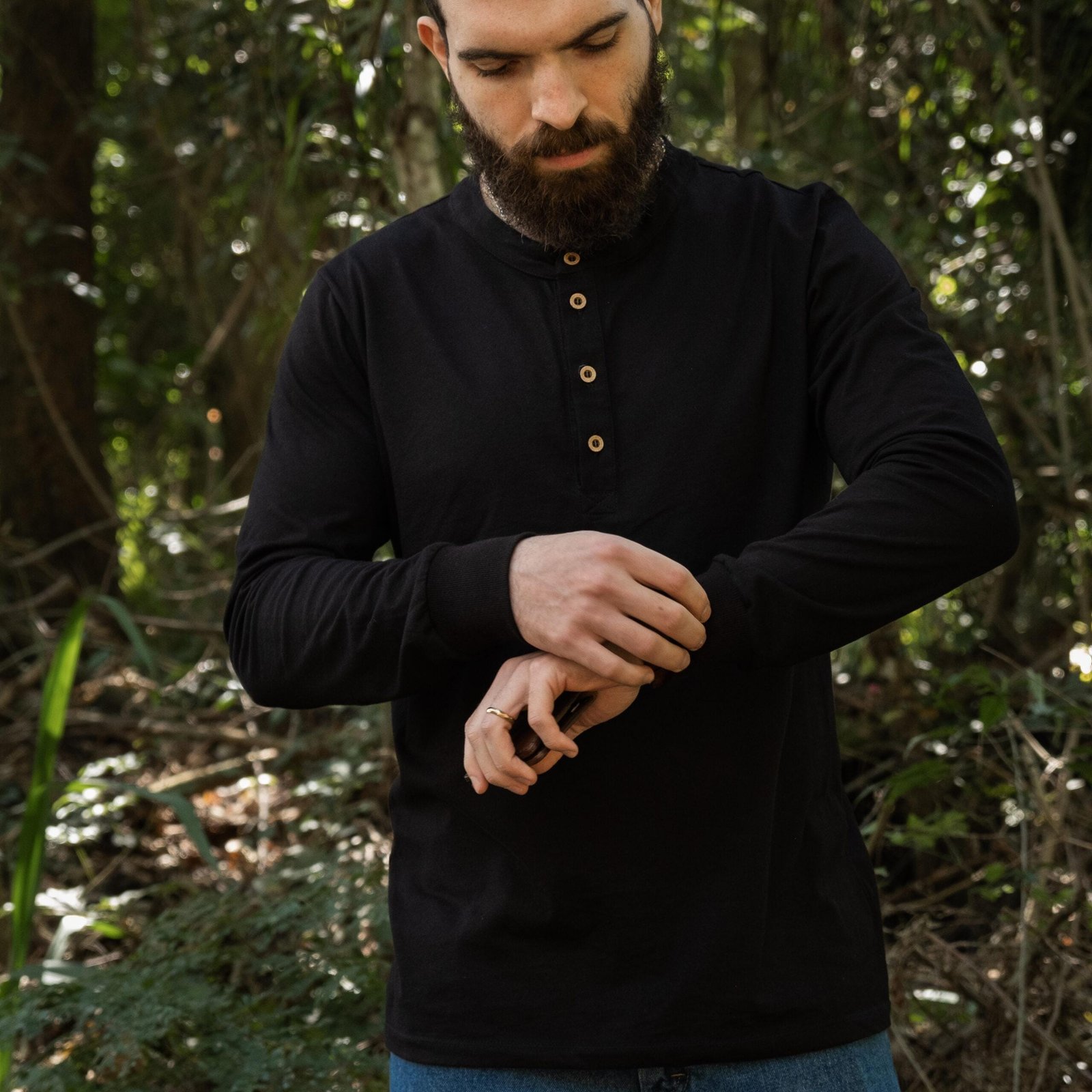 Camisa Colt Henley Manga Longa Preta - Imagem 2