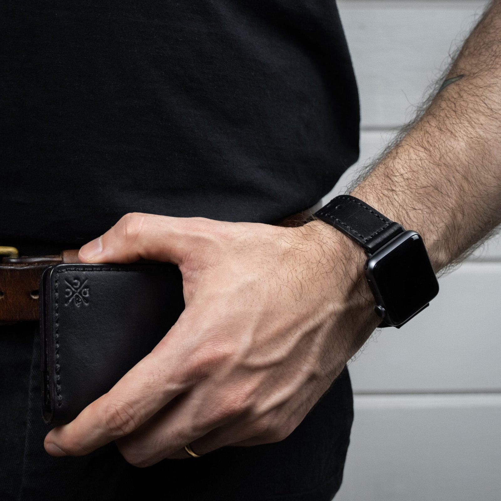 Pulseira de Couro Apple Watch Costurada Preta - Imagem 2