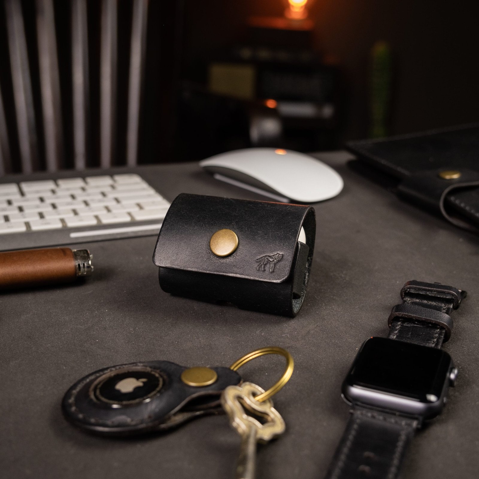 Capa de Couro AirPods Preto - Imagem 3