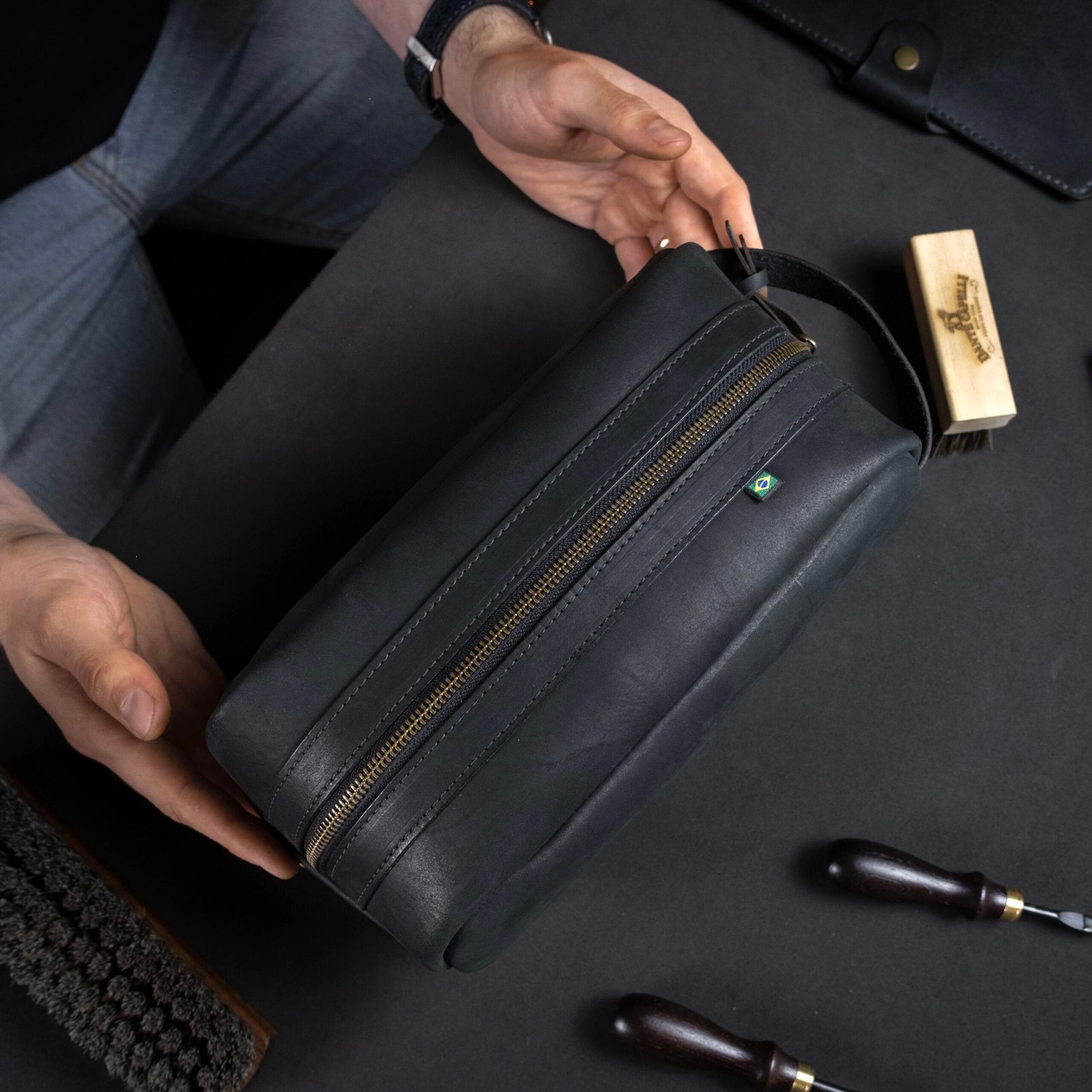 Necessaire em Couro Preta - Imagem 2